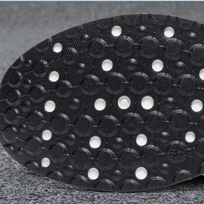 Giày thể thao nam đế êm nhẹ, thoáng khí đế cao su đúc, chống trơn trượt hạn chế mòn – BEE GEE - GNA2037