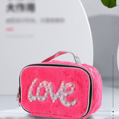 Túi  xách  nữ cầm tay đựng mỹ phẩm  , đồ cá nhân  cao cấp , trẻ trung ,trang nhã ,chất liệu PU siêu bền ,quai xách xinh xắn tiện dụng