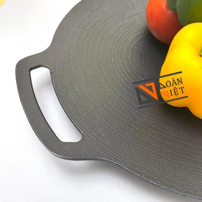 [TẶNG TÚI] Chảo NƯỚNG CHỐNG DÍNH VÂN ĐÁ HÌNH XOẮN ỐC, GANG ĐÚC NGUYÊN KHỐI 33cm - Phong cách Hàn Quốc, an toàn.