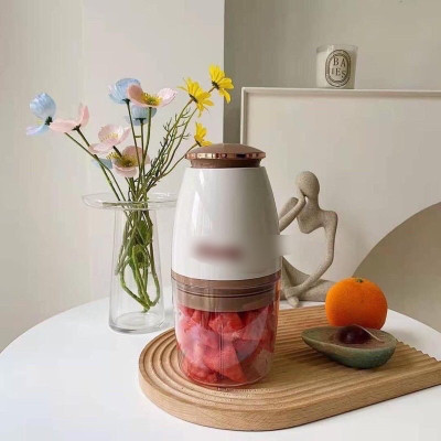 Máy xay  thực phẩm nhà bếp  với 4 lưỡi dao siêu tốc nhỏ gọn và tiện lợi tiết kiệm thời gian 