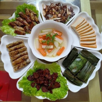 Bộ Bát Đĩa Hoa Mặt Trời 6811 Loại Bé Việt Nhật Nhựa PP Màu Trắng Dùng Để Bày Đồ Cúng