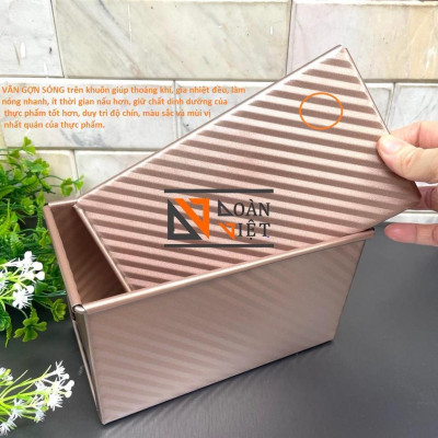 BÁNH MÌ SANDWICH vân GỢN SÓNG mẫu mới SIÊU ĐẸP C.Lượng. Khuôn bánh mì gối Thép CARBON chống dính màu VÀNG SANG TRỌNG. Ch