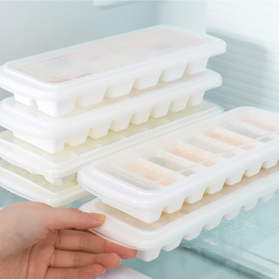 Khay làm đá có nắp đậy Inomata Ice Tray 12 viên