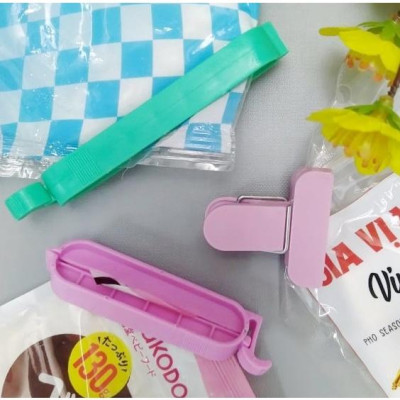 Bộ 12 Kẹp Niêm Phong túi đựng Thực Phẩm Tiện. Dụng cụ nhà bếp dùng niêm phong bao bì chống công trùng, kiến và bụi bẩn.