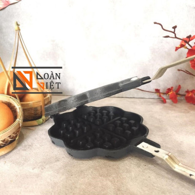 (Size mini 14cm) Khuôn Bánh Kẹp Tàn Ong Chống Dính - Bông sâu - Gang dày - cán nhựa - . Bánh ra thành phẩm đẹp, sắc sảo.