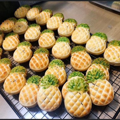 Combo Khuôn Nén Lò Xo Làm Bánh Trung Thu,Khuôn Nhấn Làm Bánh Dứa 2 Mặt 50gr (Mẫu 2 Quả Dứa) - Hàng Chính Hãng MINIIN