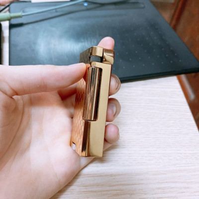 Vỏ Hột Quẹt Bật Lửa Xăng Đá NO:026 Thiết Kế Đẹp Độc Lạ Hoa Văn Caro Sang Trọng Cao Cấp