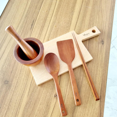 Bộ Dụng Cụ Bếp (Đũa, Sạn, Vá) Bằng Gỗ Nhãn Tự Nhiên - VAGOO - Làm Thủ Công Chống Thấm, Chống Ẩm Mốc, An Toàn Sức Khoẻ