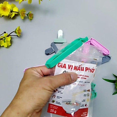 Bộ 12 Kẹp Niêm Phong túi đựng Thực Phẩm Tiện. Dụng cụ nhà bếp dùng niêm phong bao bì chống công trùng, kiến và bụi bẩn.