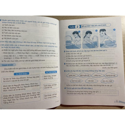 Sách - Luyện tập làm văn lớp 2