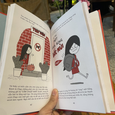 [Bìa cứng, minh họa in màu] Tập 1: OLGA VÀ MÙI THUM THỦM TỪ ĐÂU BAY TỚI  - Elise Grav – Crabit Kidbooks