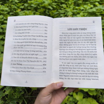 Sách Kinh Dược sư và Giảng giải Kinh Dược sư