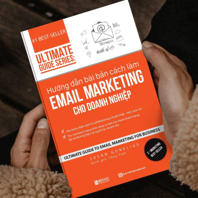 Combo 2 cuốn sách người làm Marketing phải có: Cách làm Email Marketing cho doanh nghiệp và Những chiến lược marketing giúp doanh nghiệp tạo ra lợi nhuận