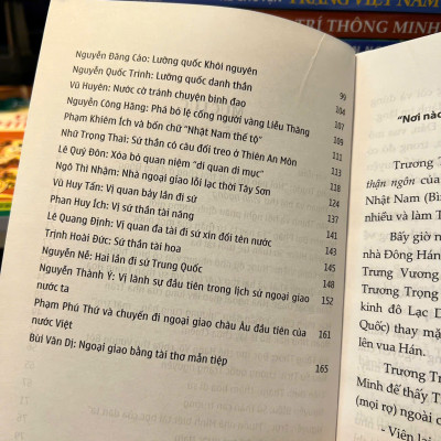 Kể Chuyện Sứ Thần Việt Nam