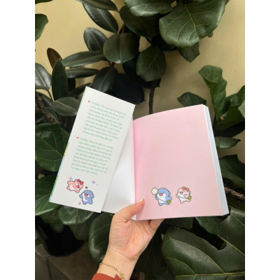 Sách - Cảm Ơn Em Luôn ở Bên Anh - Cá Mập Ú - Nhã Nam