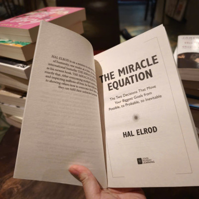 Sách - The Miracle Equation: You Are Only Two Decisions Away From Everything You Want by Hal Elrod