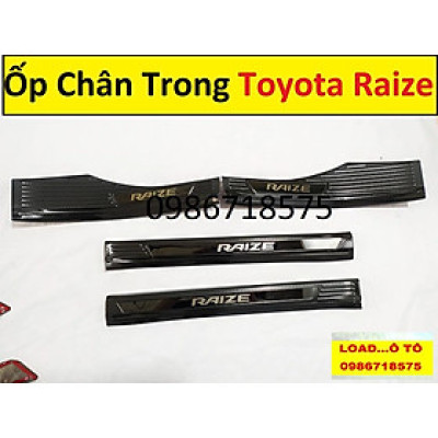 Ốp Bậc Chân, Nẹp Bước Chân Trong Xe Toyota Raize 2022 Mẫu Carbon Cao Cấp