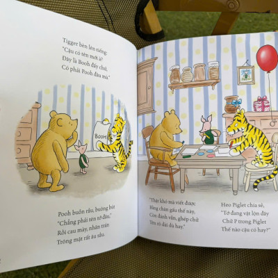 (Bìa cứng) GẤU POOH VÀ BỮA TIỆC – Jeanne Willis – Nhân Dân Books - NXB Văn Học
