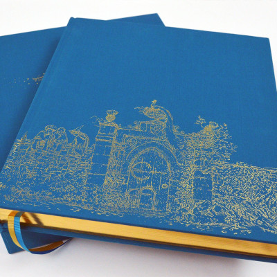 Harry Potter Part 3: Harry Potter And The Prisoner Of Azkaban (Hardback) Deluxe Illustrated Edition (Harry Potter và Tù nhân ngục Azkaban) (English Book)