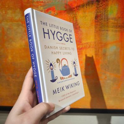 Sách - The Little Book of Hygge: Danish Secrets to Happy Living (The Happiness Institute Series) by Meik Wiking/Consciousness & Thought