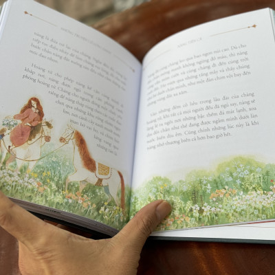 (Bìa cứng – Minh hoạ màu của TÙNG NÂM) NHỮNG TRUYỆN CỔ LỪNG DANH – Lam biên soạn – Crabit Kidbooks - NXB Hà Nội
