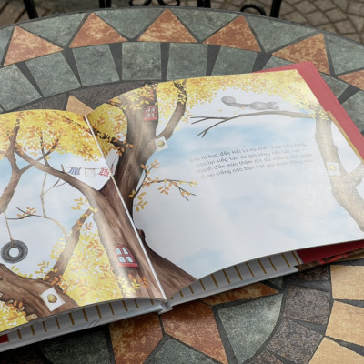 (Bìa cứng) Sách tranh In màu toàn bộ - HẠT SỒI VÀNG – Crabit Kidbooks