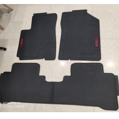 Thảm sàn, lót sàn cao su đúc xe Hyundai Accent 2018 - 2022 Hàng không mùi - Mẫu tổ ong chữ đỏ