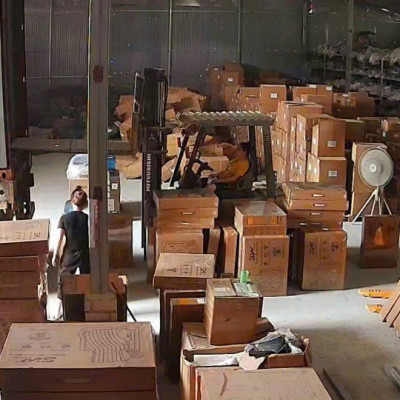 Thảm lót cốp xe ô tô Maserati Levante 2016-đến nay nhãn hiệu Macsim chất liệu TPV cao cấp màu đen (D0190)