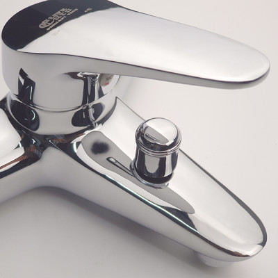 Bộ vòi sen nóng lạnh Eurolife EL-6001 (Trắng bạc)