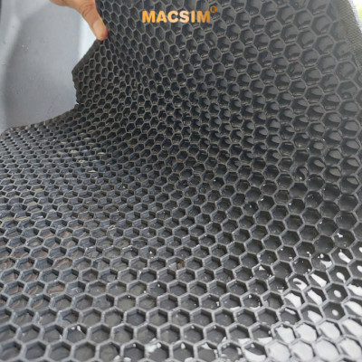 Thảm 2 lớp (sd3) dạng lưới lục giác Toyota Veloz/ Avanza 2022+ (ghi) bề mặt cao su siêu sạch nhãn hiệu Macsim