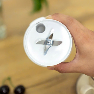 Máy Xay Sinh Tố Tích Điện Cầm Tay SEKA NT889 Dung Tích 470ml Công Suất 150W hàng nhập khẩu