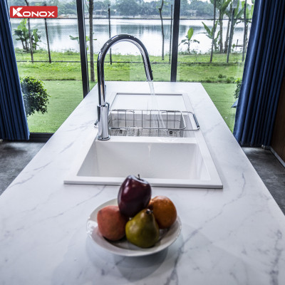 Vòi rửa bát kéo dây Konox, Model Ponte Chrome, 4 phiên bản màu, Bề mặt mạ PVD 5 lớp cao cấp, Lõi đồng tiêu chuẩn CW617N, Linh kiện phụ trợ dòng chảy nhập khẩu châu Âu, Bảo hành chính hãng 5 năm, Hàng chính hãng