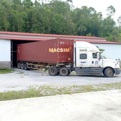 Thảm lót cốp xe ô tô Vinfast VF6 Nhãn hiệu Macsim chất liệu nhựa TPE cao cấp màu đen