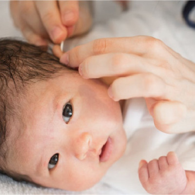 Hộp 200 tăm bông siêu mềm kháng khuẩn cho bé Sanyo Bale - Hàng Nội Địa Nhật Bản