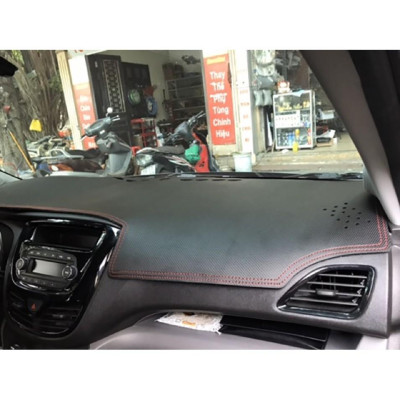 Thảm Taplo Da Carbon Xe Vinfast Fadil