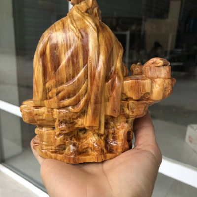 Tượng ông thần trà bằng gỗ huyết long mọng dầu  kt 15×15×9cm