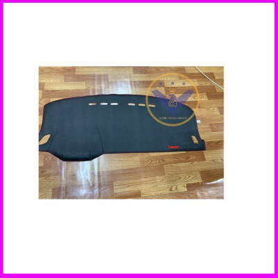 Thảm Taplo cho xe Mitsubishi Xpander 2022-2023 da vân carbon hoặc nhung chống trượt