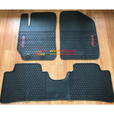 Thảm sàn, lót sàn cao su đúc xe Hyundai Accent 2018 - 2022 Hàng không mùi - Mẫu tổ ong chữ đỏ