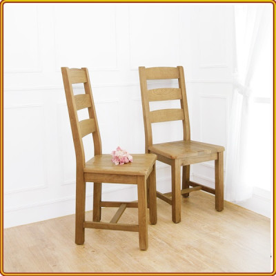 Ghế ngồi phòng ăn Tundo gỗ sồi màu tự nhiên 3 nan