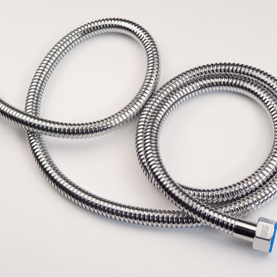 Bộ tay dây sen siêu tăng áp lõi lọc Vitamin- khoáng chất Eurolife EL-118SH (Trắng)