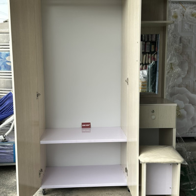 Tủ áo kèm bàn trang điểm Juno Sofa 1m2 x 1m75 x 48 cm Tặng ghế nệm