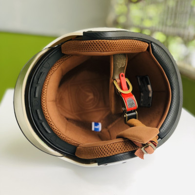 Mũ bảo hiểm xe máy 3/4 Royal M139 kính âm màu ĐEN BÓNG