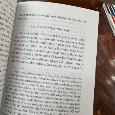 LÝ LUẬN, THỰC TIỄN VỀ NHÀ NƯỚC THẾ TỤC TRÊN THẾ GIỚI VÀ MỘT SỐ GỢI MỞ CHO VIỆT NAM - Đậu Công Hiệp (chủ biên) - NXB Chính Trị Quốc Gia Sự Thật.