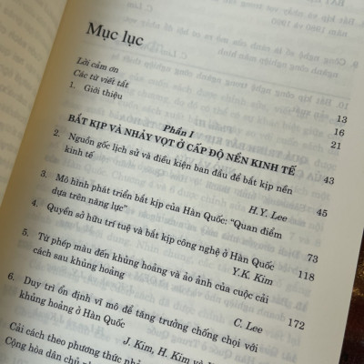 BẮT KỊP KINH TẾ VÀ NHẢY VỌT CÔNG NGHỆ - Con đường phát triển và ổn định kinh tế vĩ mô ở Hà.n Q.u.ốc – Keum Lee – Nguyễn Thị Thu Hường dịch – NXB Chính Trị Quốc Gia Sự Thật (bìa mềm)