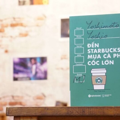 Combo Sách Cách Quản Lý Tài Chính Thông Minh Và Chi Tiêu Hợp Lý ( Đến Starbucks Mua Cà Phê Cốc Lớn + Sức Mạnh Của Sự Túng Quẫn ) tặng kèm bookmark Sáng Tạo
