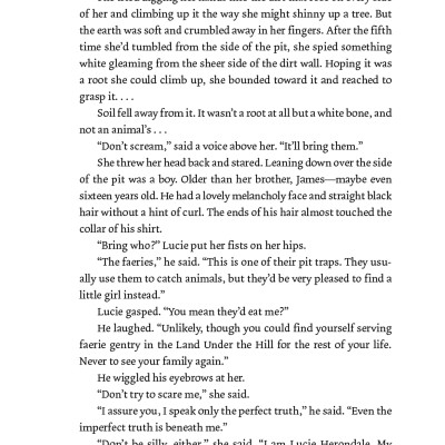 Sách ngoại văn: The Last Hours - Book 1 - Chain Of Gold