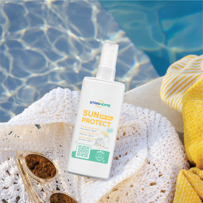 Kem chống nắng dưỡng ẩm cho da nhạy cảm chỉ số SPF 50+ Stanhome Sun Protect 125ml