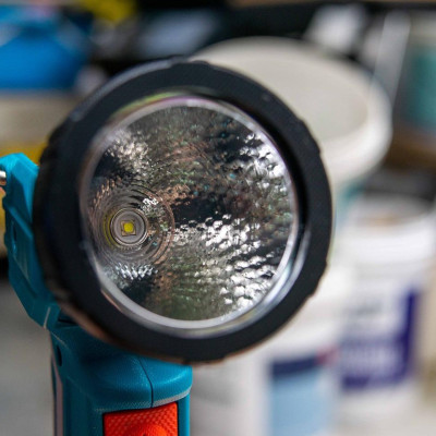 ĐEN LED CẦM TAY DÙNG PIN 20V (225 LUMENS) (KHÔNG BAO GỒM PIN VÀ SẠC) TOTAL TWLI2001 - HÀNG CHÍNH HÃNG