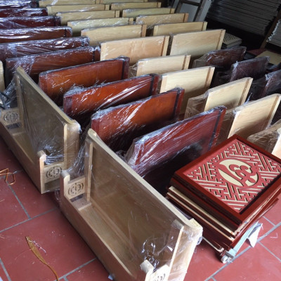 Combo bộ bàn thờ chung cư bằng gỗ sồi + ám khói +chữ phúc hay chữ bất kỳ 