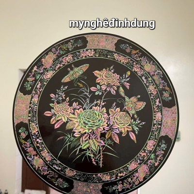 Tráp tròn gỗ trắc khảm ốc đỏ kt mặt tròn 30 cao 11.6cm 